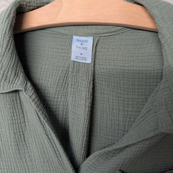 Shade & Shore Textured Sage Green Shirt - Picture 5 of 7